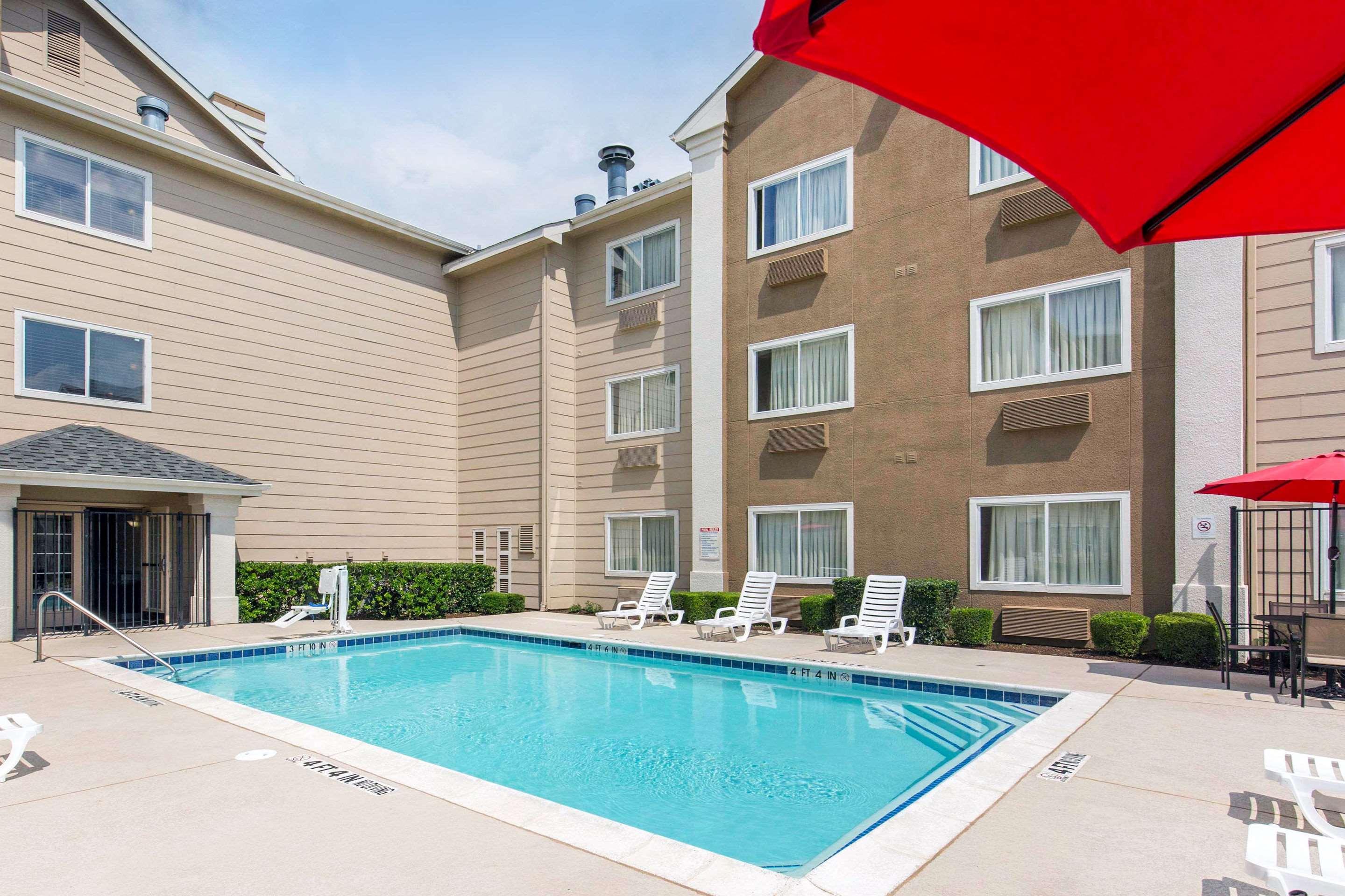 Suburban Studios Lewisville Exteriér fotografie